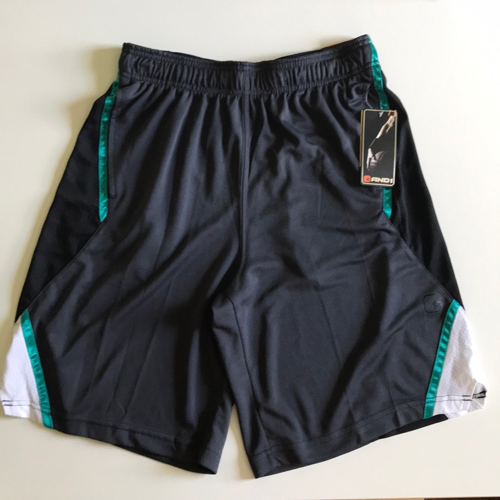AND1 NWT Basketball Shorts Men’s Medium Grey Teal